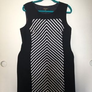 Navy/White Chevron Sleeveless Sheath Dress Size 12